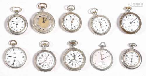 Lote compuesto por diez relojes de bolsillo realizados en di...