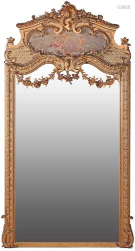 Espejo trumeau realizado en madera tallada y dorada con pint...