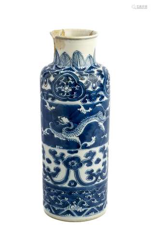 A CHINESE BLUE AND WHITE ROULEAU VASE, KANGXI PERIOD (1662-1...