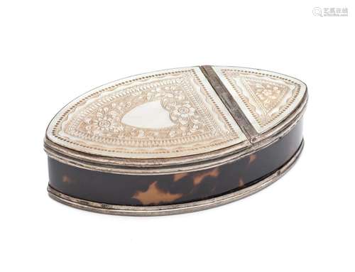 A CHINESE SILVER-MOUNTED NACRE AND TORTOISESHELL SNUFF BOX, ...