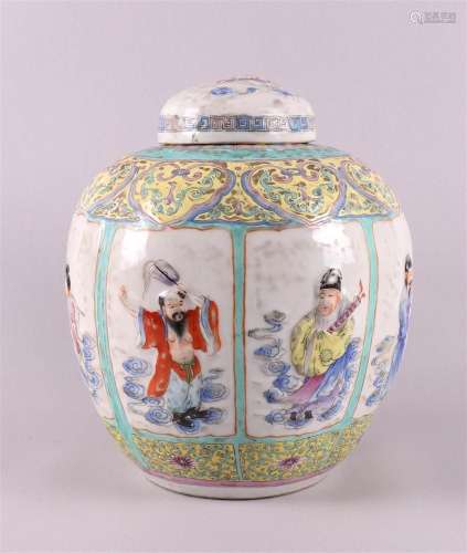 Pot à gingembre en porcelaine, Chine, vers 1900. Décor