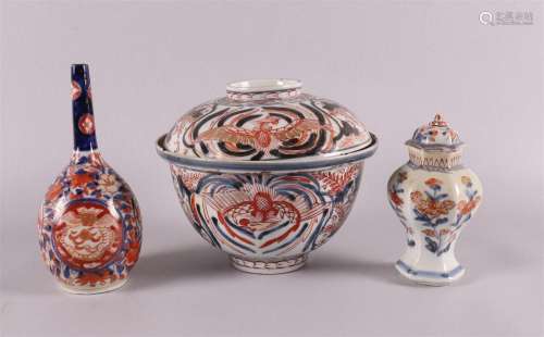 Lot de porcelaines japonaises diverses, dont Meiji 19èm