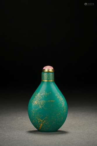 Chinese glass and gold snuff bottles, 19th