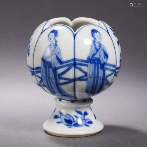 A Blue and White Figural Story Steam Cup