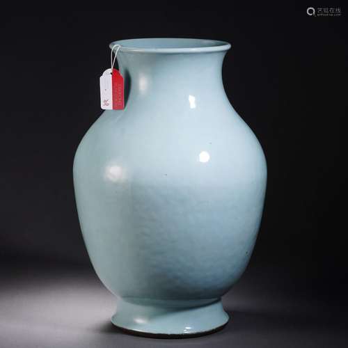 A Sky Blue Glaze Vase