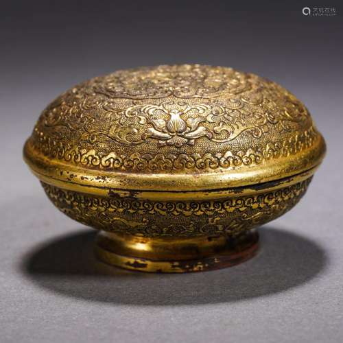 A Bronze-gilt Circular Box with Cover