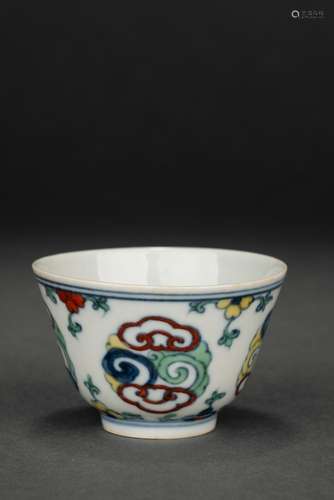 Chinese Doucai Glazed Porcelain Cup, Ming