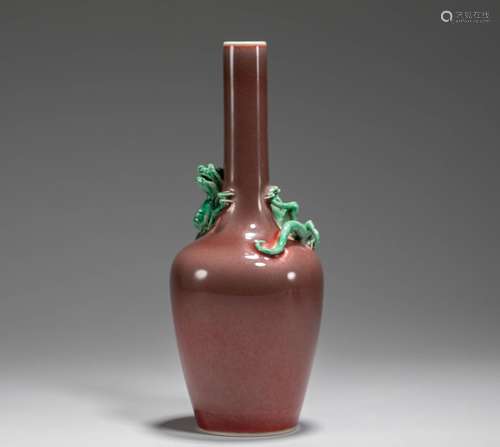 Qing Dynasty Red Glazed Pan Dragon Bottle