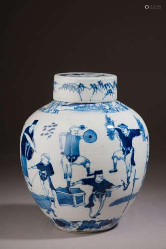 CHINE - début XXe siècle.<br />
Pot couvert en porcelaine à ...