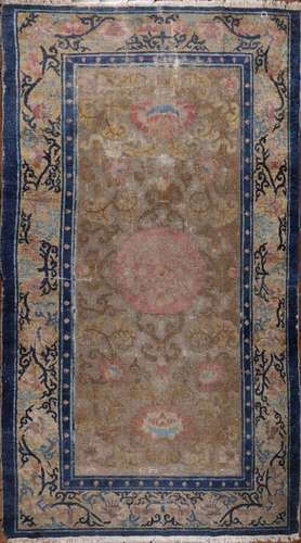 TAPIS chinois en soie (chaîne et trame en coton, velours en ...