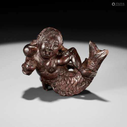 【†】 TAKUSAI: A SUPERB WOOD NETSUKE OF A MERMAID (NINGYO)