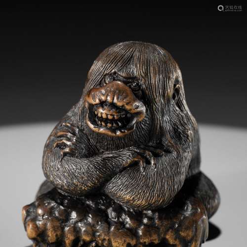 HOSHUNSAI MASAYUKI: A MASTERFUL WOOD NETSUKE OF A STRANGE KA...