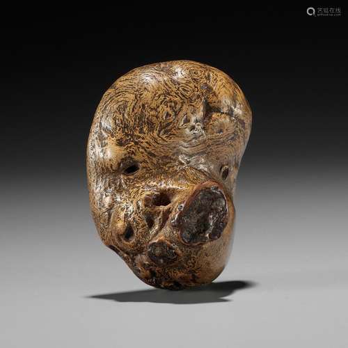 AN UNUSUAL AND RARE ROOTWOOD NETSUKE DEPICTING USOFUKI