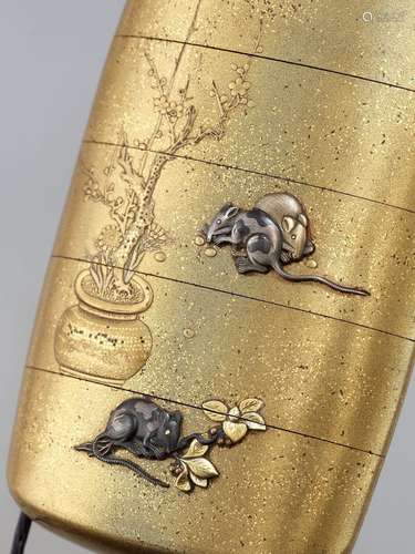 A FINE METAL-INLAID GOLD LACQUER FOUR-CASE INRO DEPICTING RA...