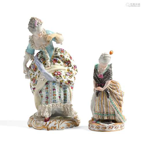 MEISSEN<br />
Elégante et marchande de fleurs<br />
Deux sta...