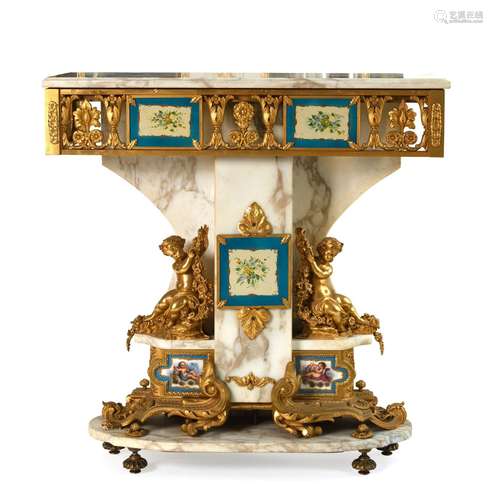 Console en marbre, bronzes et plaques de porcelaine, la cein...