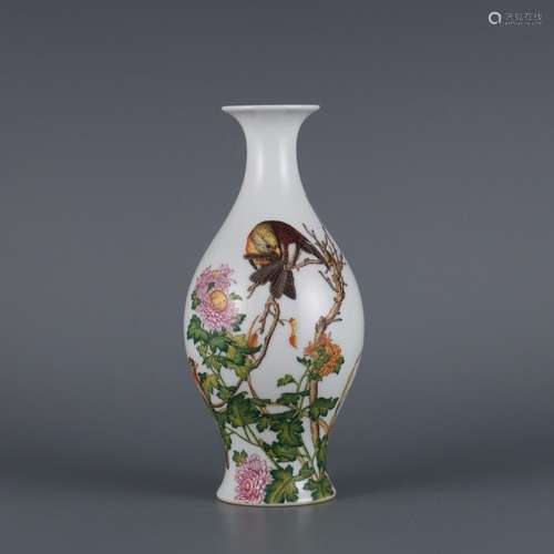 Enamel flower and bird inscription olive vase