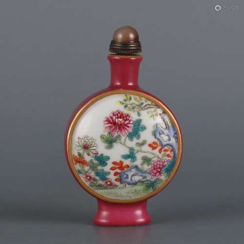 Carmine Consecrated Pastel Flower Pattern Snuff Bottle