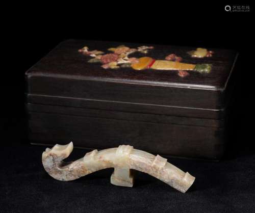 Chinese Ancient Jade Belt Hook and Box
