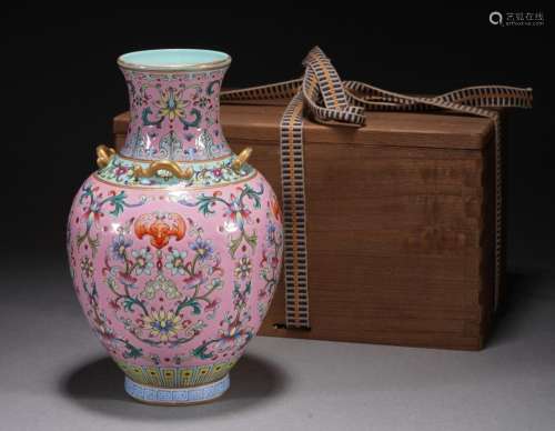 Chinese Famille Rose Bat and Flowers Vase