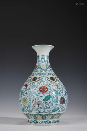 Chinese Qing Doucai Flowers Vase