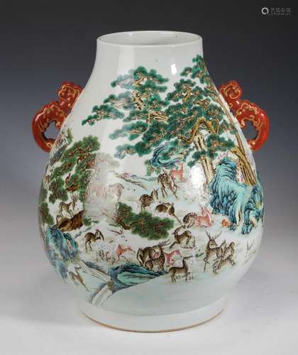 Chinese Qing Famille Rose Hundred Deer Vase