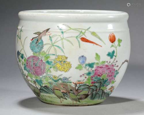 Chinese Republic Period Famille Rose Jar