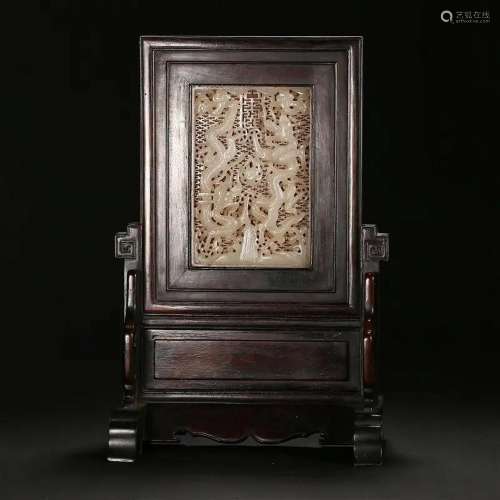 A WHITE JADE CARVED DRAGON TABLESCREEN
