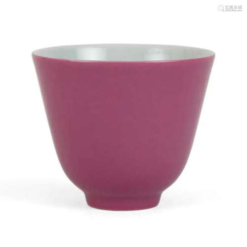 A RED-GLAZED CUP