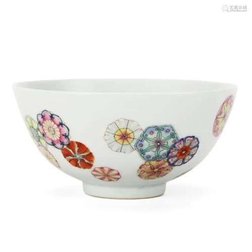 A FAMILLE-ROSE FLORAL BOWL