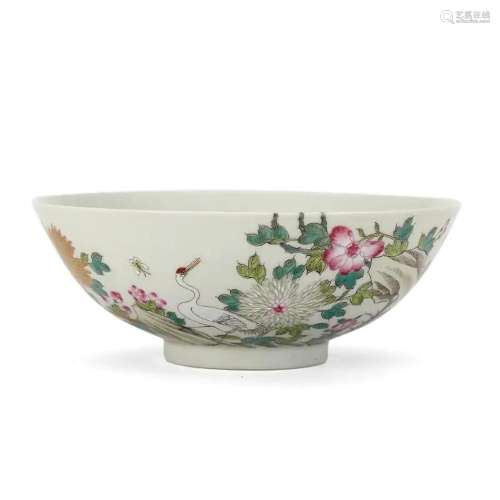 A FAMILLE-ROSE FLORAL BOWL