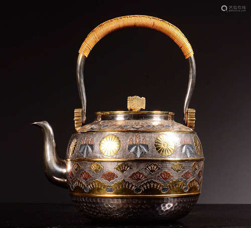 Yidong Zhai Colored Gold Handle Silver Pot