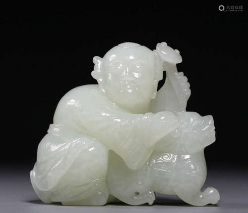 In the Qing Dynasty, Hotan Jade children played with auspici...