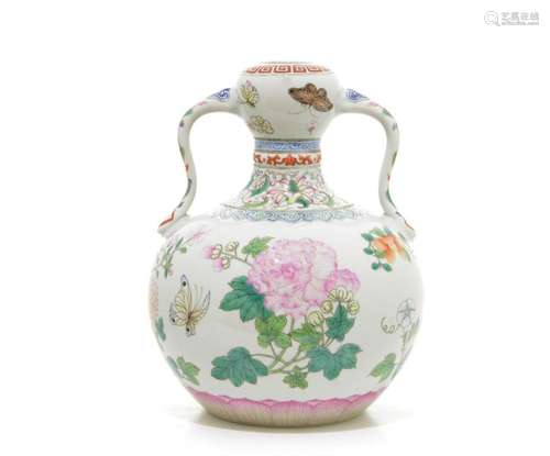 Rare Chinese Famille Rose Gourd Vase