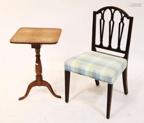 Early Hepplewhite Chair and Tip Table