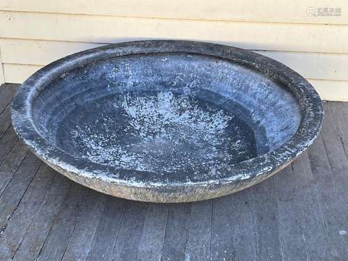 A large circular painted concrete planter 120cm diameter 30c...