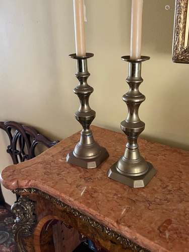 A pair of Victorian brass candlesticks,English circa 1880 28...