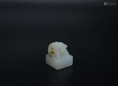 Fine Chinese Qing White Jade Horse Seal
