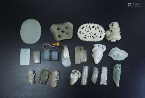 20 Chinese Ming/Qing Jade / Hard Stone Designs