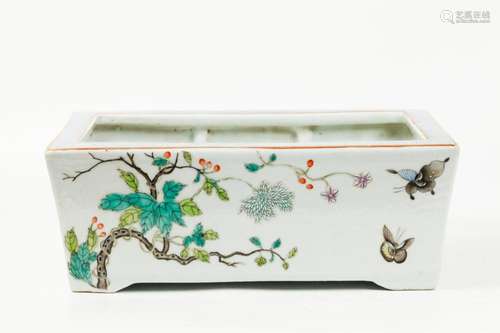 Chinese Famille Rose Porcelain Rectangular Planter