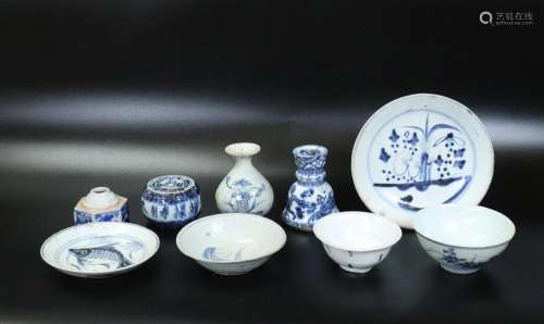9 Chinese Ming/Qing Blue & White Porcelains