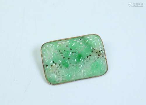 Chinese Qing Green Jadeite Pierced Bird Pendant