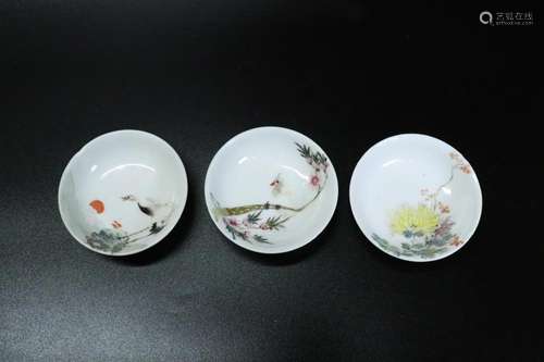 3 Small Chinese Enameled Porcelain Bowls