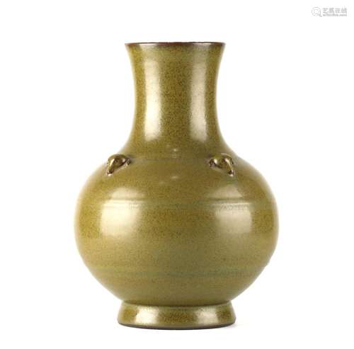 Chinese Tea Dust Glazed Vase