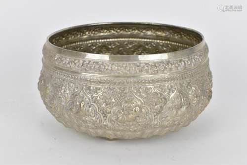 An Indian colonial export white metal cutch bowl, of circula...