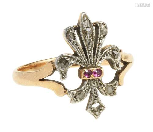 *Bague à motif de fleur de lys pavée de roses de diam