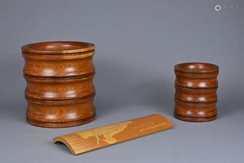 THREE CHINESE BAMBOO AND WOOD SCHOLAR DESK ITEMS, 20TH CENTU...