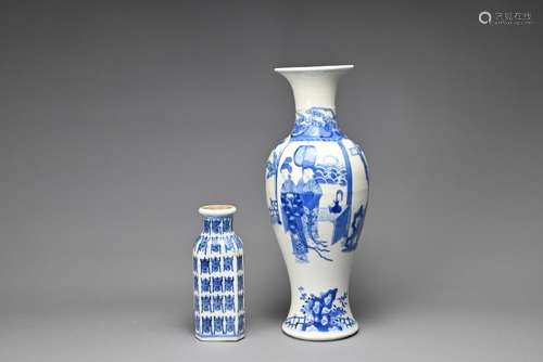 TWO CHINESE BLUE AND WHITE PORCELAIN ITEMS, 19/20TH CENTURY....