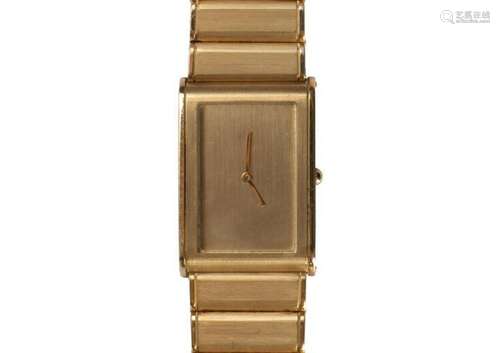 ANONYME, ANNÉES 90
Montre bracelet en or jaune 18K
(750