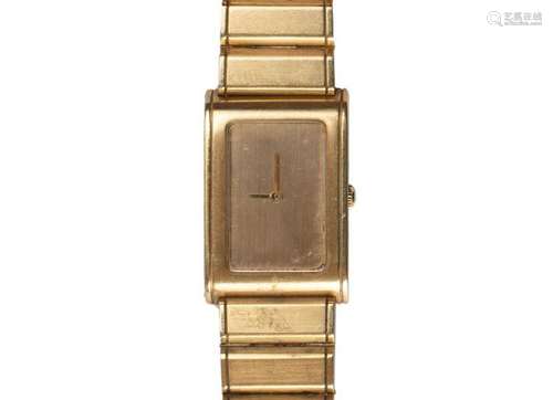 ANONYME, ANNÉES 90
Montre bracelet de dame en or jaune